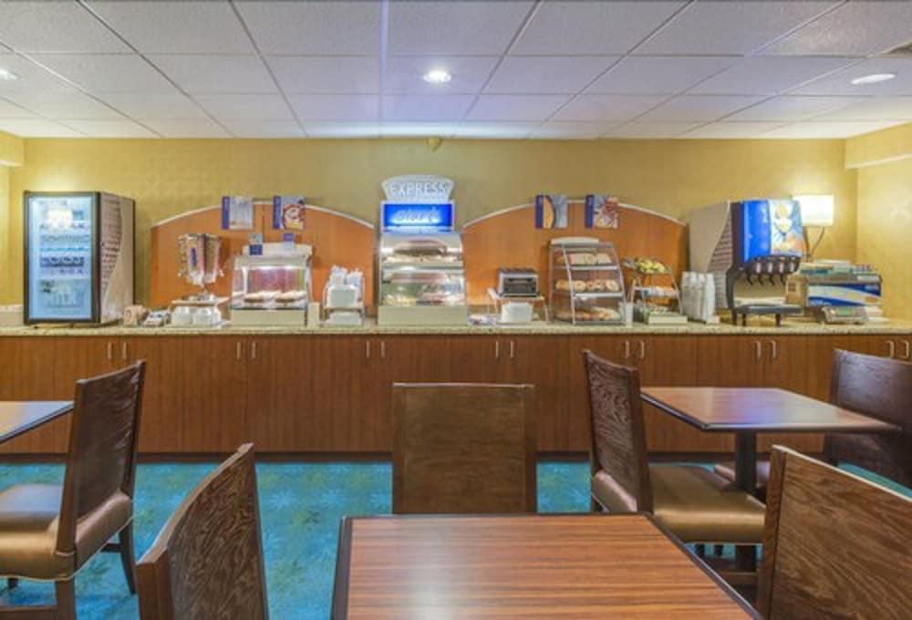 Holiday Inn Express Hunt Valley By Ihg Exteriör bild